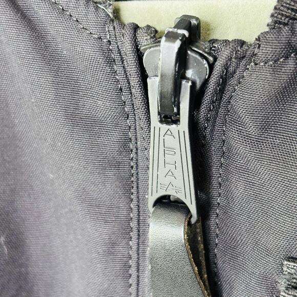 Alpha Industries Down Reversible Flight Bomber Jacket MA-1 Size S Down Puffer - Picture 5 of 16